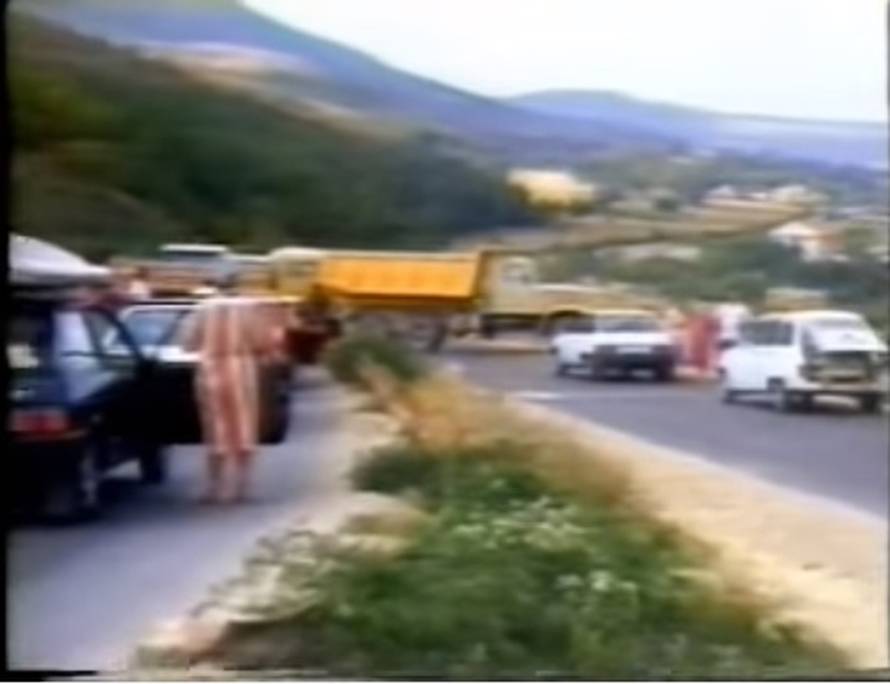 Balvan revolucija: 'Uzeo sam ćaćin traktor, u njega natovario  kamen i iskipao ga na cestu...'