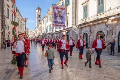 U Dubrovniku je spuštanjem barjaka završena 1052. festa svetog Vlaha