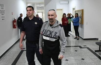 Ubojica iz Daruvara razbio mu je flašu na glavi: 'Razrezao mi ruku, imao sam šest šavova'