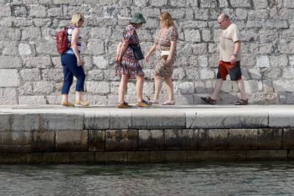 FOTO Ovako izgleda Zadar: U 14 sati i 44 minute počela je jesen