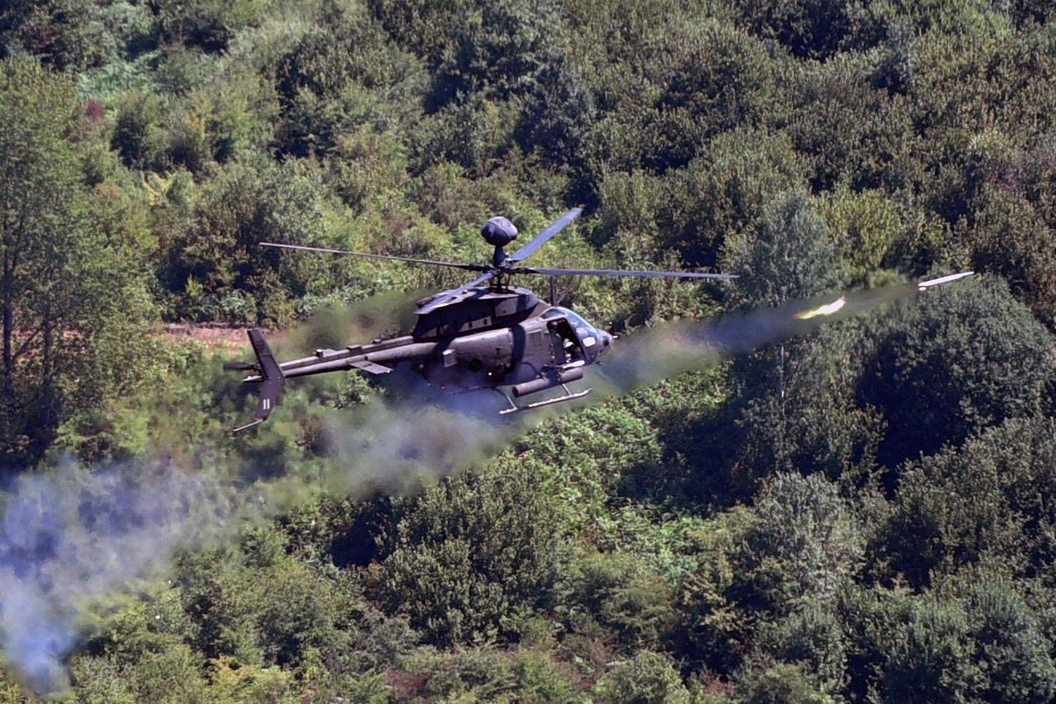 Kiowa helikopteri  u akciji: Prva bojna gađanja i raketiranja...