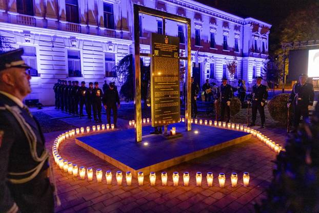 Vukovar: In memoriam za 97 policajaca poginulih i nestalih u Domovinskom ratu u obrani Vukovara