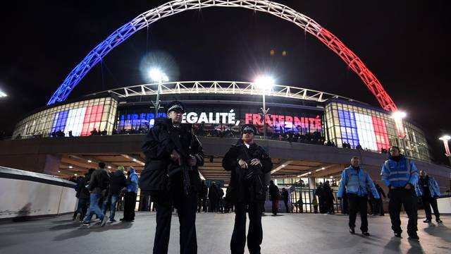 London: Prijateljska utakmica, Engleska - Francuska