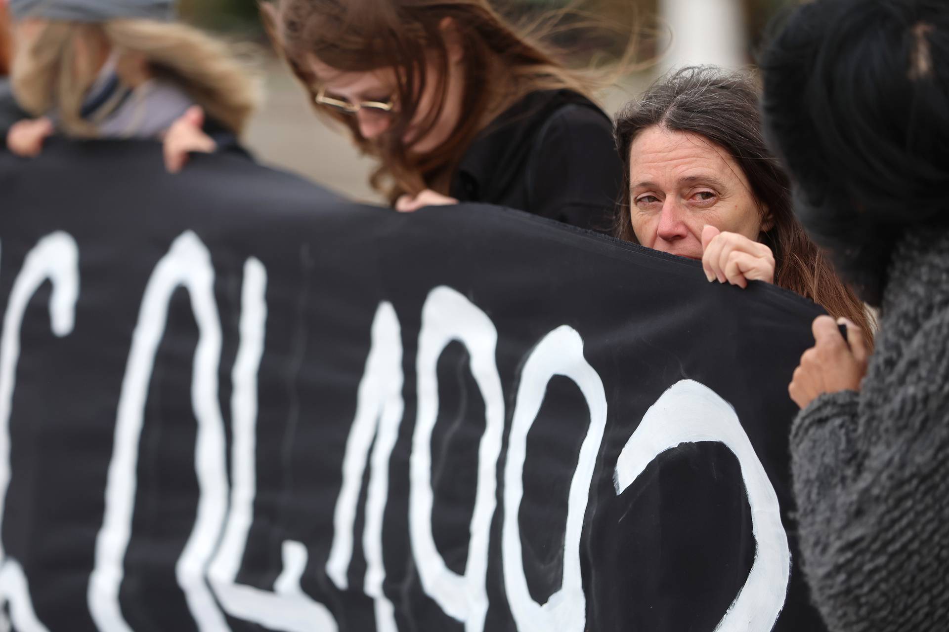 Zagreb: Mirno protestno stajanje u znak sjećanja na žrtve Ahmića