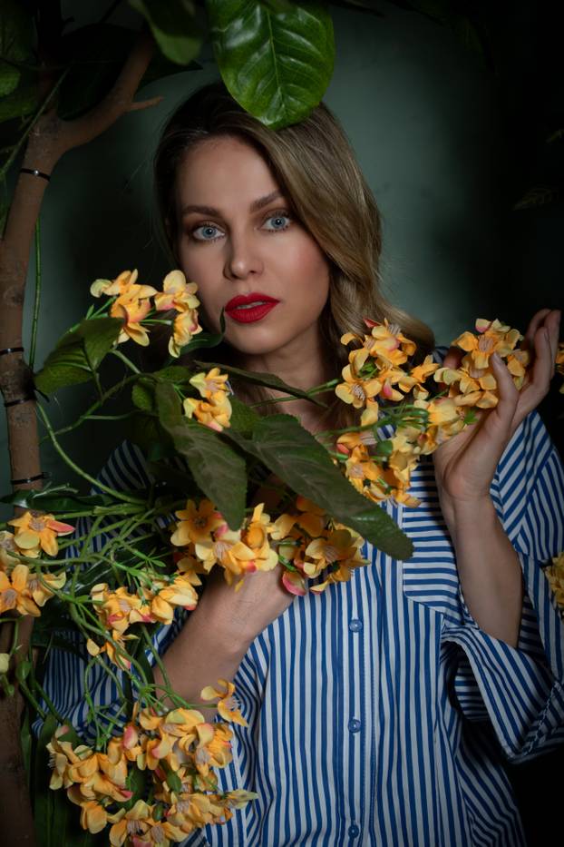 FOTO Ovo još niste vidjeli! Evo kako su naši slavni pozirali