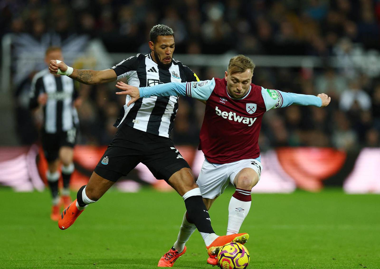 Premier League - Newcastle United v West Ham United