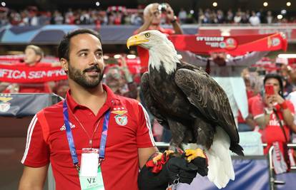 Benfica ima orla koji prije svake utakmice izvodi performans: Od kluba zatražili da prekinu običaj