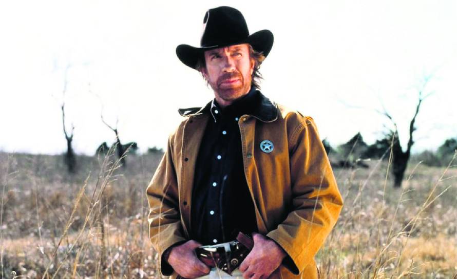 Chuck je jači i od godina! Uloga Walkera kriva je za slavu i šale