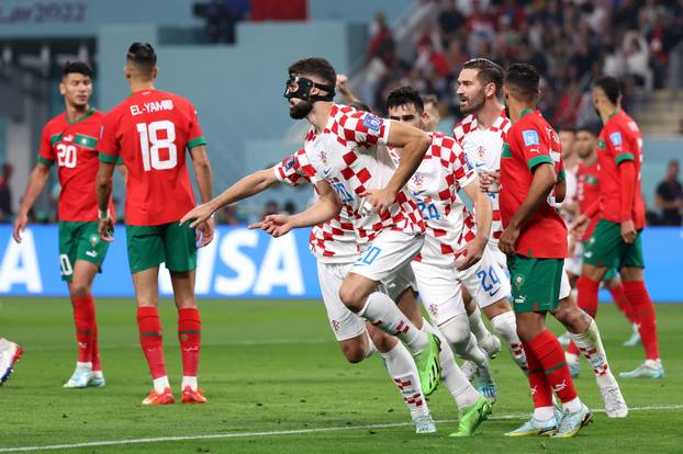 KATAR 2022 - Slavlje Joška Gvardiola nakon pogotka Maroku za 1:0