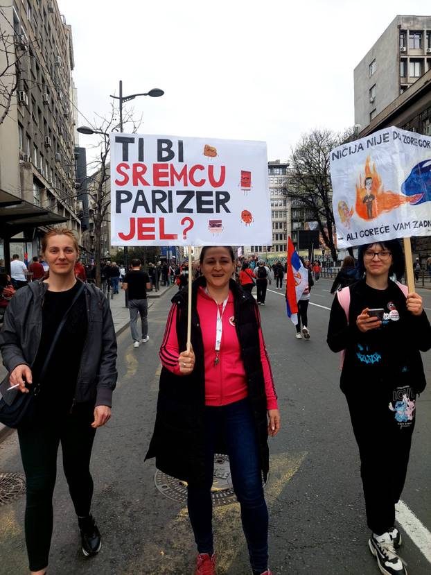 200 slika s masovnog prosvjeda