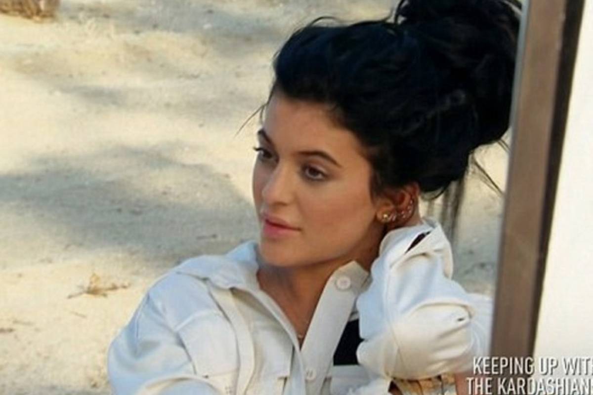 Kylie ljuta jer je Kim u pustinji pozirala gola: Krade mi ideje!