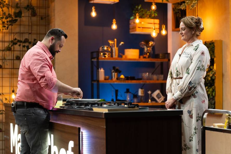 Pregaču u 'MasterChefu' dobila i majka Ivice Zubca: 'Ovo je prava istinska domaća kuhinja'