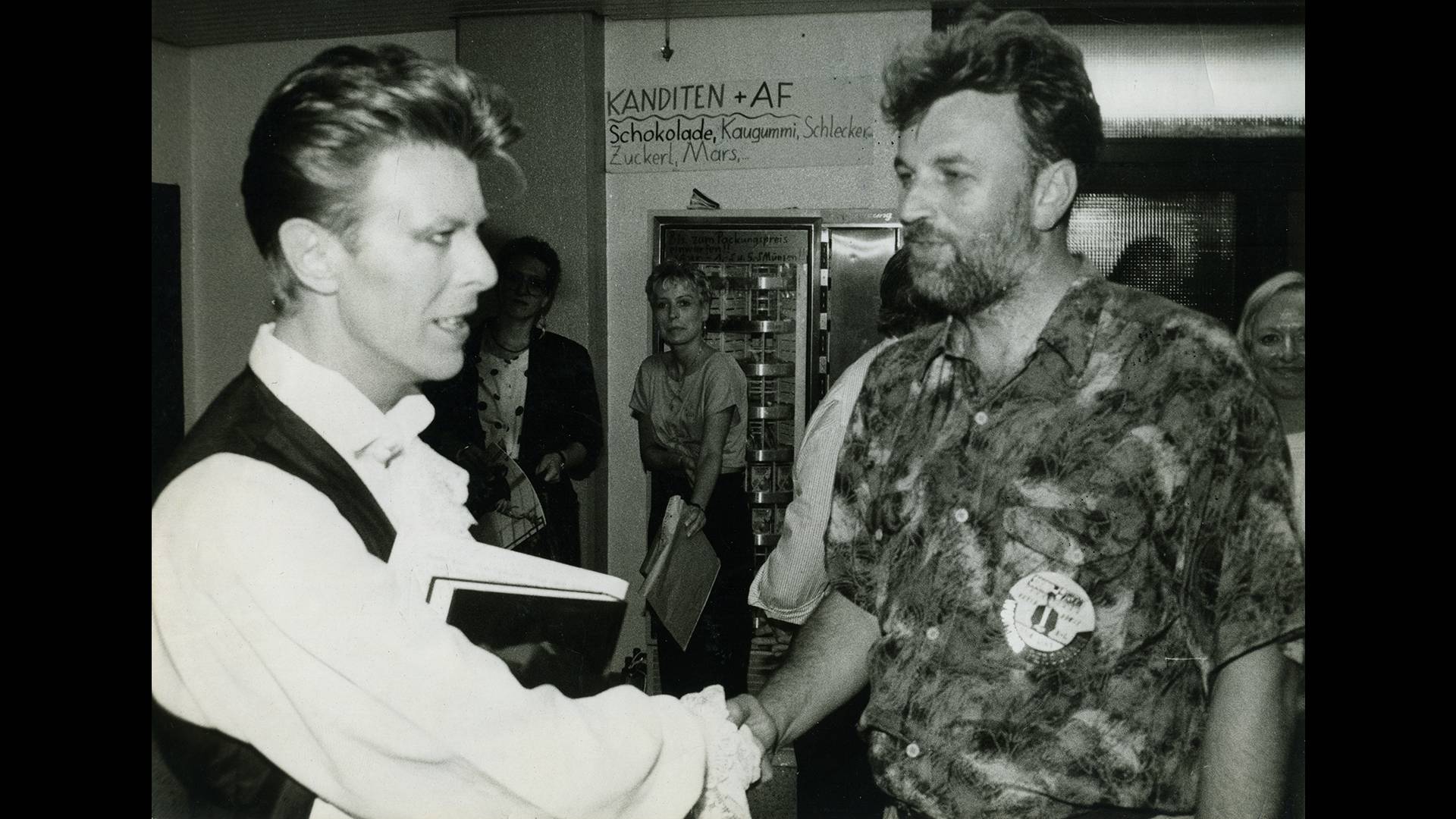 Ljude je zanimalo što Bowie pije i orgija li. Prije intervjua rekao mi je: Ante, imaš odlično odijelo