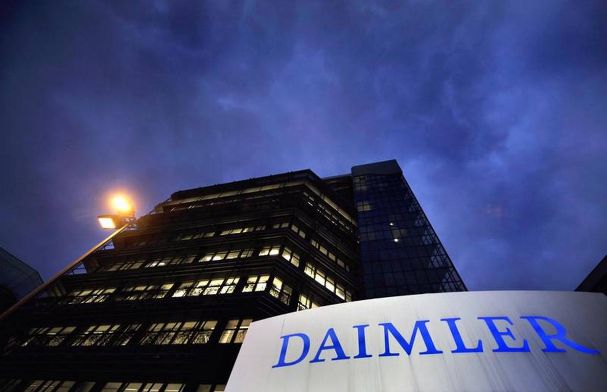 Njemački su tužitelji Daimler kaznili s 870 milijuna € kazne