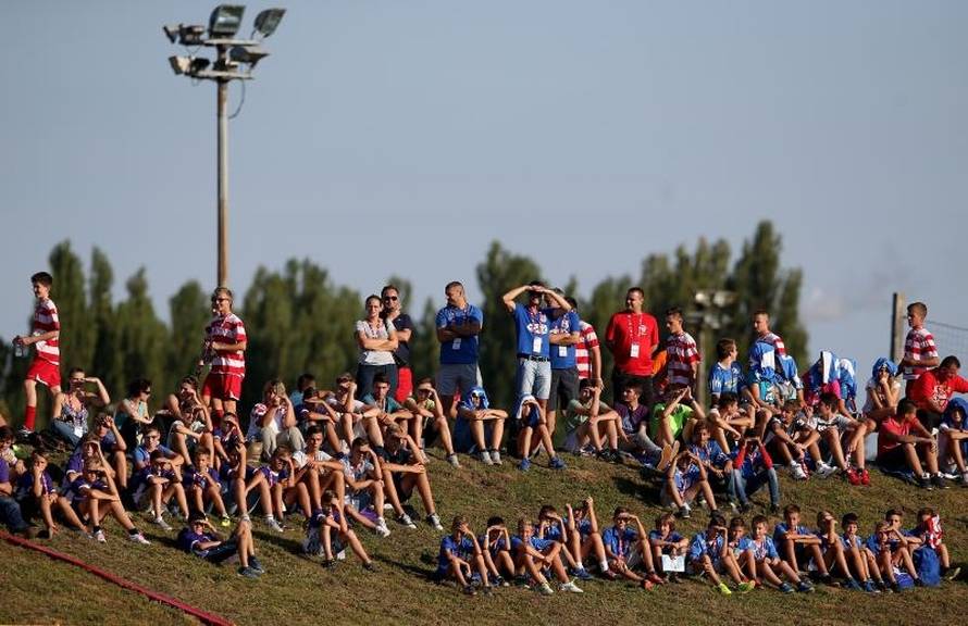 Vatreni su golijadom obilježili 110. rođendan sisačke Segeste