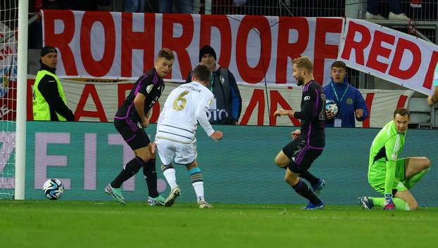 DFB Cup - Second Round - 1. FC Saarbrucken v Bayern Munich