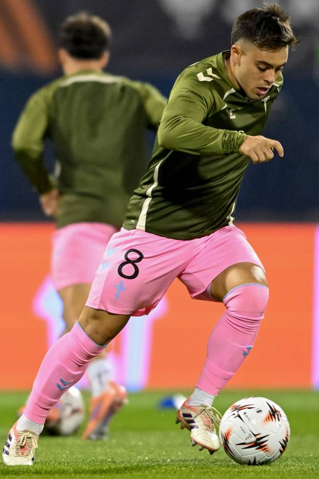 Zagreb: Zagrijavanje igrača uoči početka utakmice GNK Dinamo - Celta Vigo