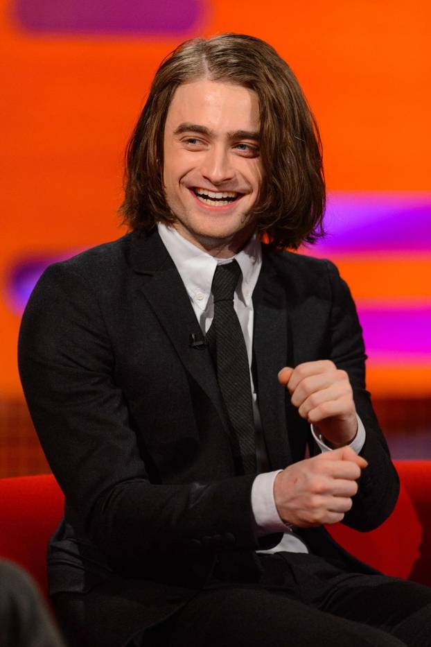London: Daniel Radcliffe na snimanju showa pokazao je novu frizuru 