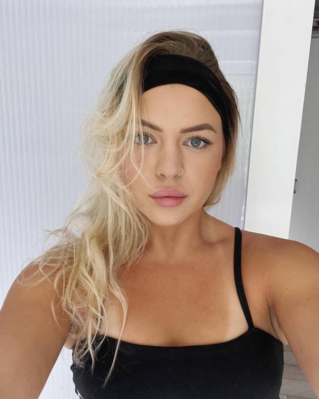 FOTO Ona je nova Miss turizma! Posvećena je fitnesu, završila je Medicinsku školu, a radi u vrtiću