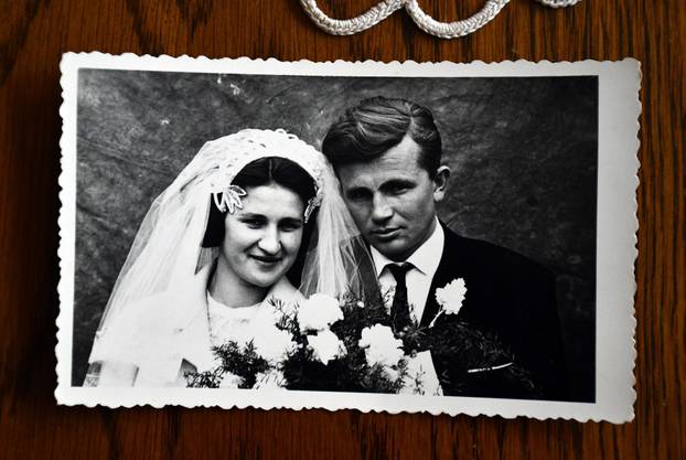 Županja: Presnimke fotografija iz privatnog arhiva Kate i Stanka Kolarić