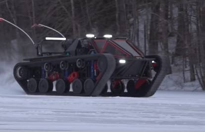 Dostojan Batmana: Napravili sportski tenk sa 1500 "konja"