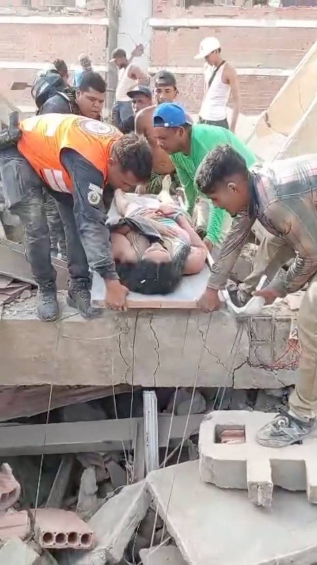 Aftermath of earthquakes in Venezuela