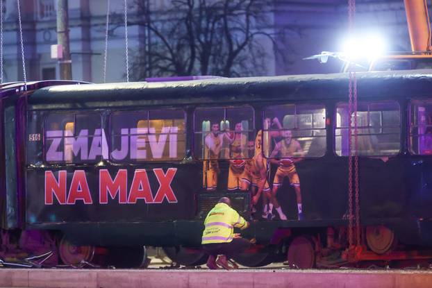 Sarajevo: U tijeku je uklanjanje tramvaja sa mjesta nesreće