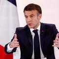 Macron pozvao Francuze da se ujedine, obećao brojne reforme