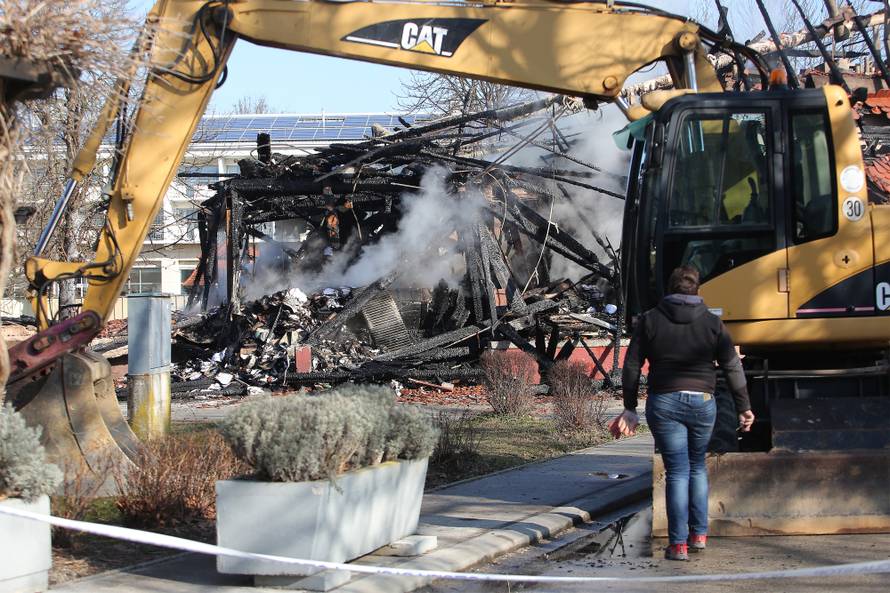 Vatrogasci iz Čateža: Kolege iz Krškog pozvane su zbog klora