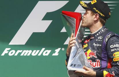 Dominatni Vettel u Montrealu ostvario 29. pobjedu u karijeri