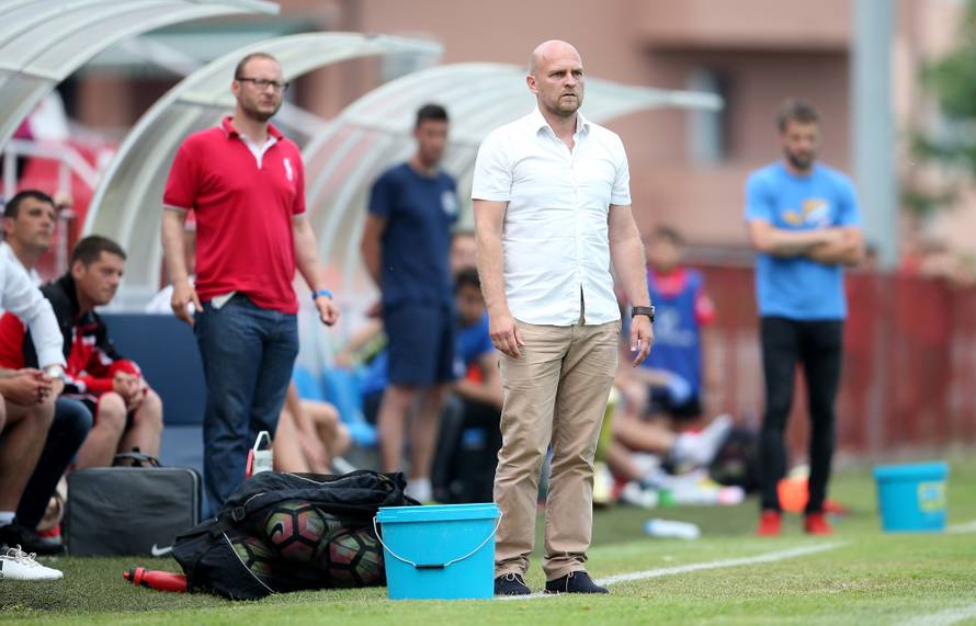 'Denis se požalio da nije dobro, da ga koči jedna strana tijela...'