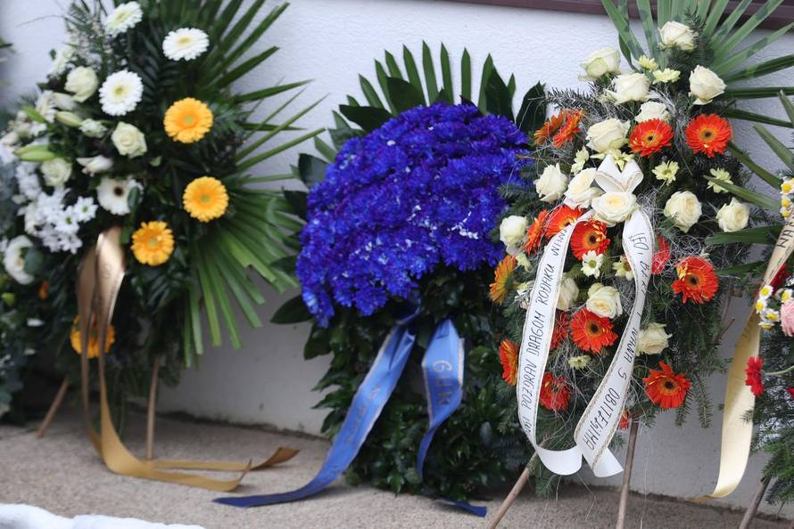 Nuštar: Posljednji ispraćaj  Mladena Bartolovića