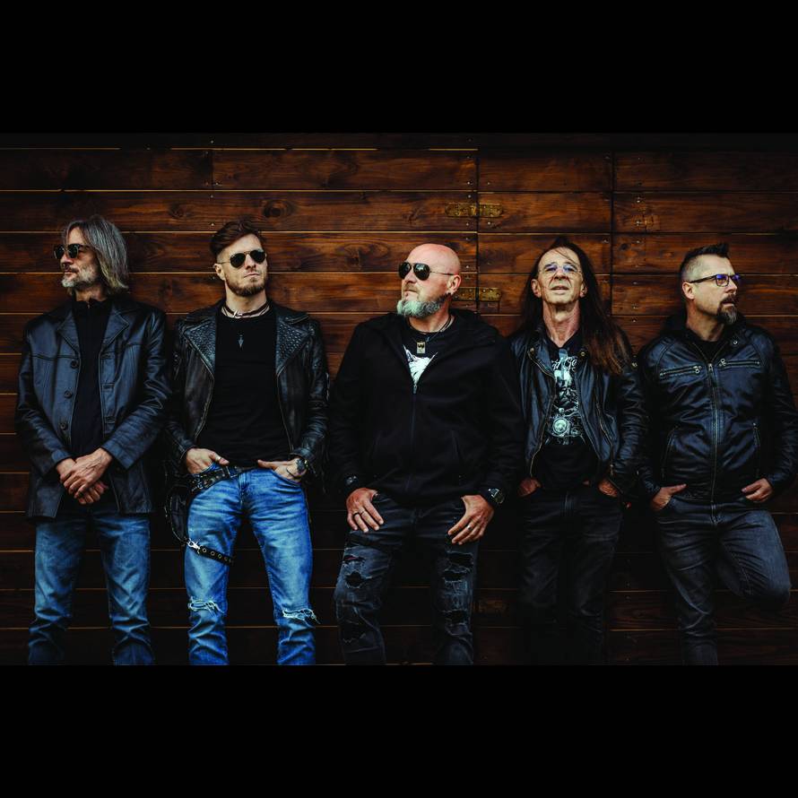 VIDEO Poslušajte 'Poljubi me', novi singl benda Izvan zakona