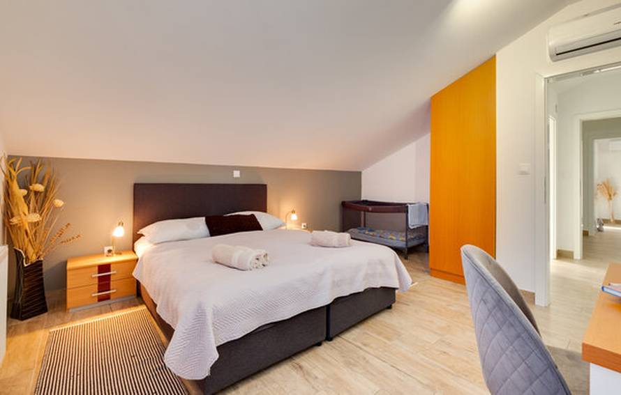 Svi jure cestom D1, a ne znaju da se ovdje krije oaza s grijanim bazenom