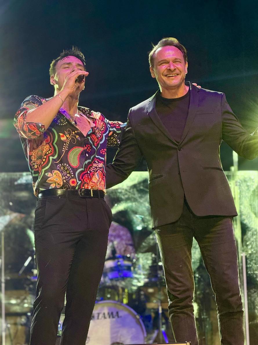 Enis Bešlagić zapjevao s Adijem Šošom: 'Što bi sada žene dale...'