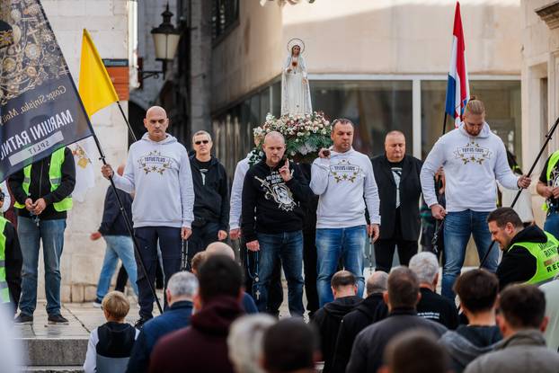 Split: Molitelji na Peristilu okupili su se i ove prve subote u mjesecu