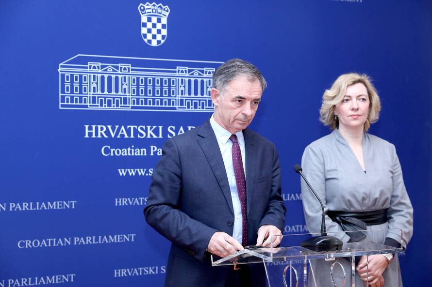 Zagreb: Pupovac komentirao izjave vukovarskog gradonaÄelnika Ivana Penave