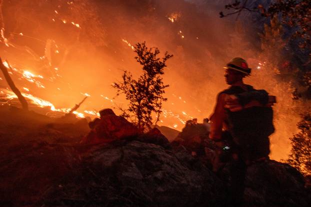 Eaton Fire burns in Altadena, California