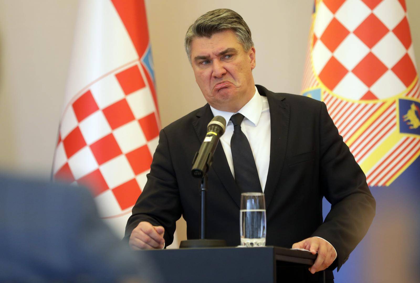 Zagreb: Predsjednik nastavlja verbalni sukob premijerom Plenkovićem