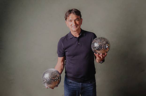 FOTO Ovo još niste vidjeli! Evo kako su naši slavni pozirali