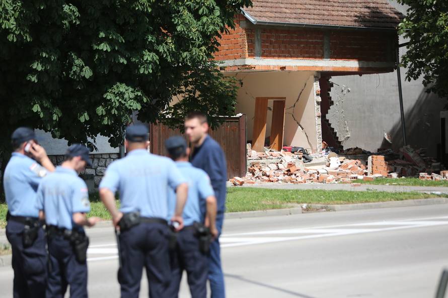 Vinkovci: Branitelj (58) je u kući aktivirao bombu i poginuo