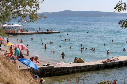 FOTO Plaža Kolovare u Zadru