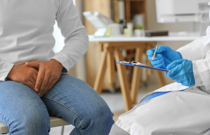 Auč! Doktor mu tijekom zahvata slučajno odrezao penis! Trebao ga je povećati: 'Trpim horor!'