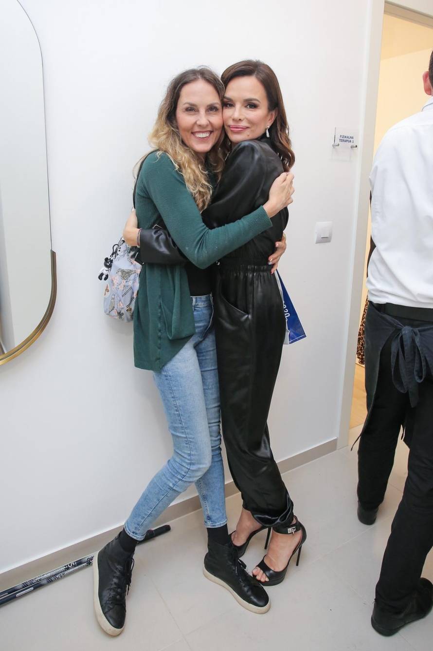 Zagreb: Otvorena poliklinika Kaliper