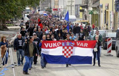 Stožer: Prosvjedi u Vukovaru bit će svakog dana u 10 sati