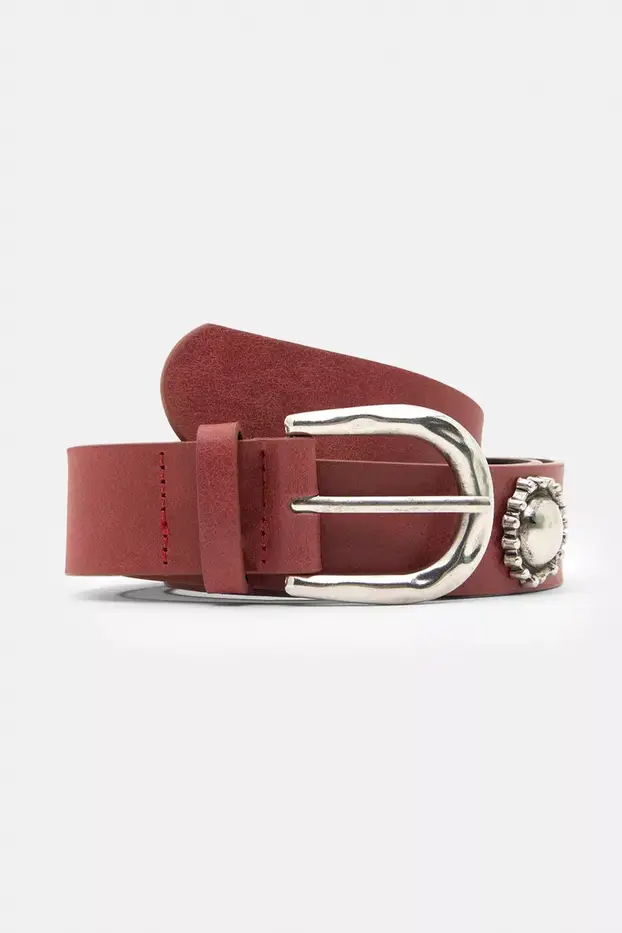 Pronašli smo za vas! Jesenski komadi u tonovima od bordo preko smeđe do maslina zelene