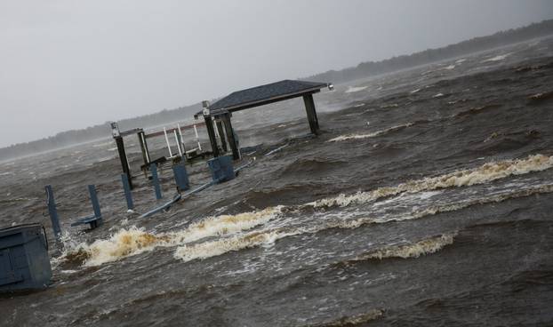 Water from Neuse River floods houses as Hurricane Florence comes ashore in New Bern