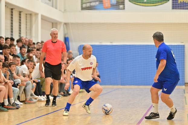 Makarska: Donatorska utakmica veterana Hajduk - Dinamo za Mladena Bartolovića