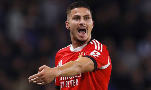 Mourinho zamrznuo 'vatrenog' na klupi: 'Još se nije uklopio...'