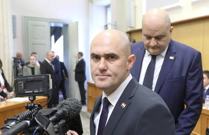 Dabro je vraćen u Sabor: SDP-ovci su napustili sabornicu